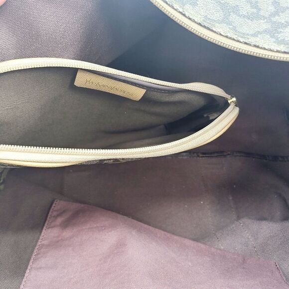 Yves Saint Laurent Travel Bag & Clutch - Picture 7 of 9